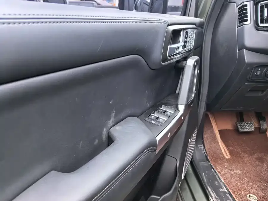 212 T01 212 T01 2025 2.0T Diesel Edition 2025 — миниатюра 2
