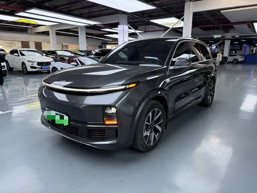 Lixiang L8 Ideal L8 2023 Pro 2023 — фото 1, купить с доставкой в Москву