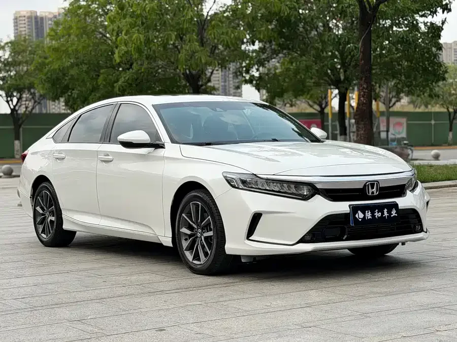 Honda Inspire Inship 2022 260TURBO Exquisite Edition 2022 — миниатюра 3