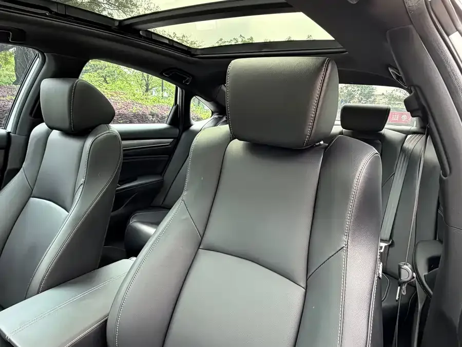 Honda Inspire Inship 2022 260TURBO Exquisite Edition 2022 — миниатюра 4