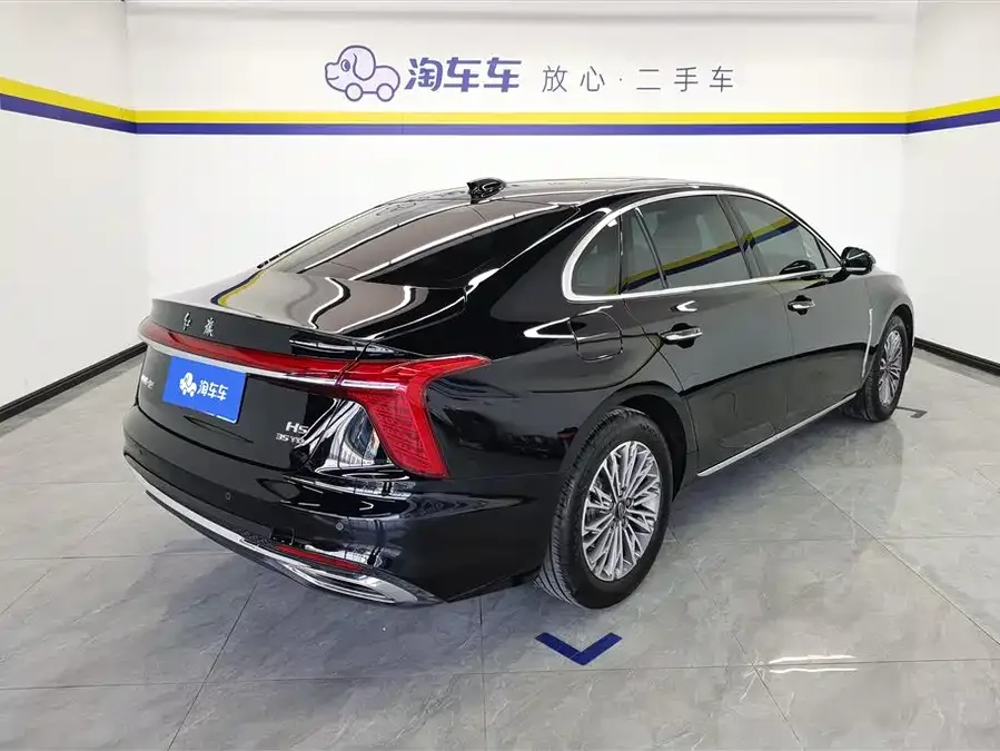Hongqi H5 Hongqi H5 2023 1.5T DCT Zhilian Qiyun Edition 2022 — миниатюра 3