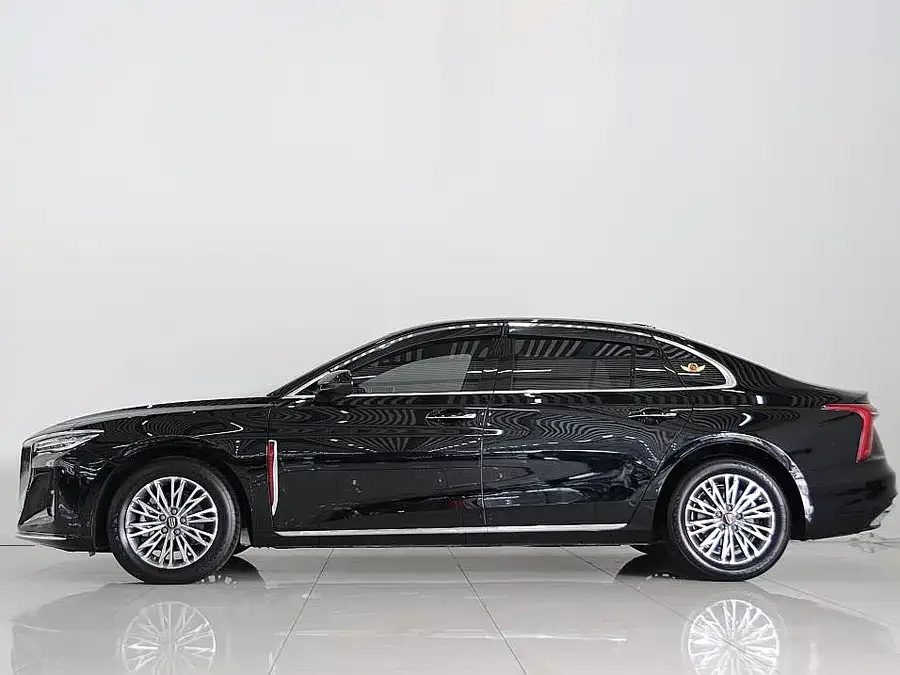 Hongqi H5 Hongqi H5 2023 1.5T DCT Zhilian Qiyue Edition 2022 — миниатюра 2
