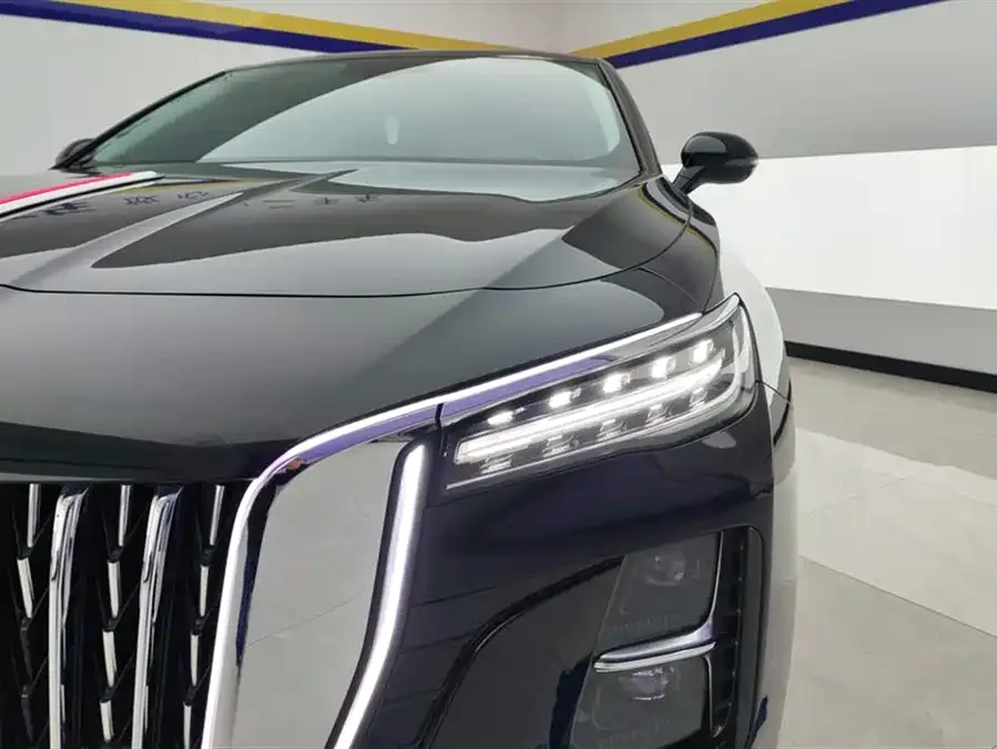 Hongqi H5 Hongqi H5 2024 1.5T DCT Zhilian Qiyun Edition 2024 — миниатюра 2