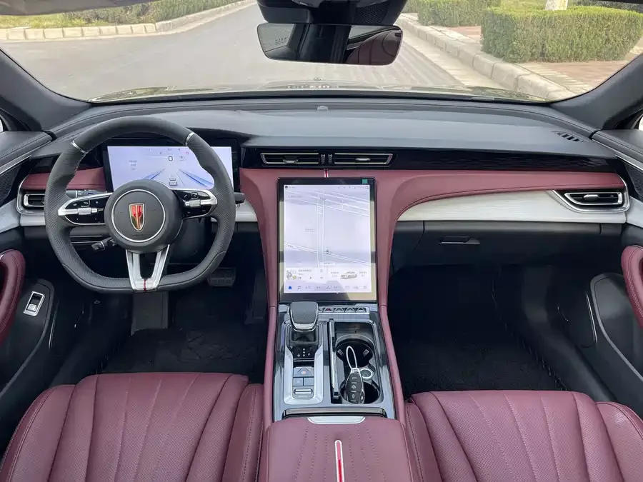 Hongqi H5 Hongqi H5 2025 2.0T Automatic Shadow Edition 2025 — миниатюра 5
