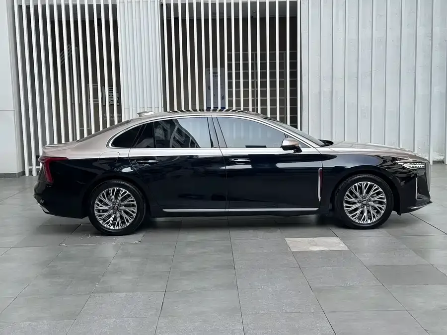 Hongqi H5 Hongqi H5 2023 2.0T Automatic Intelligent Connection Flagship Chang Edition 2023 — миниатюра 3