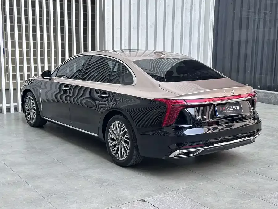 Hongqi H5 Hongqi H5 2023 2.0T Automatic Intelligent Connection Flagship Chang Edition 2023 — миниатюра 4