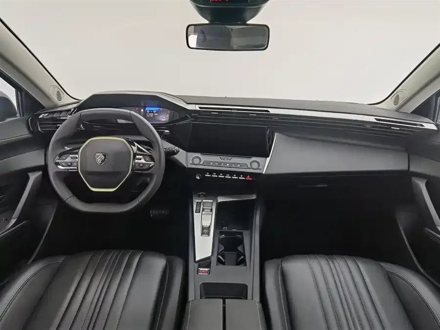 Peugeot 408X Peugeot 408X 2023 Gravity Edition 2025 — миниатюра 2