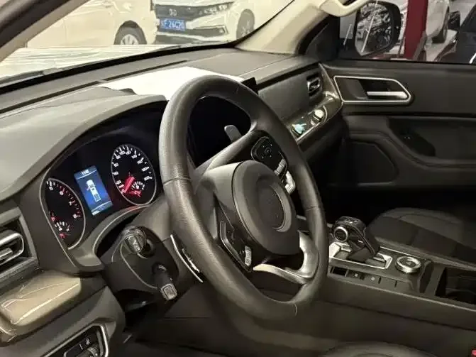 Great Wall gun 2025 Cannon 2.0T Commercial Cannon Automatic Gasoline 4WD Sport 2025 — миниатюра 2