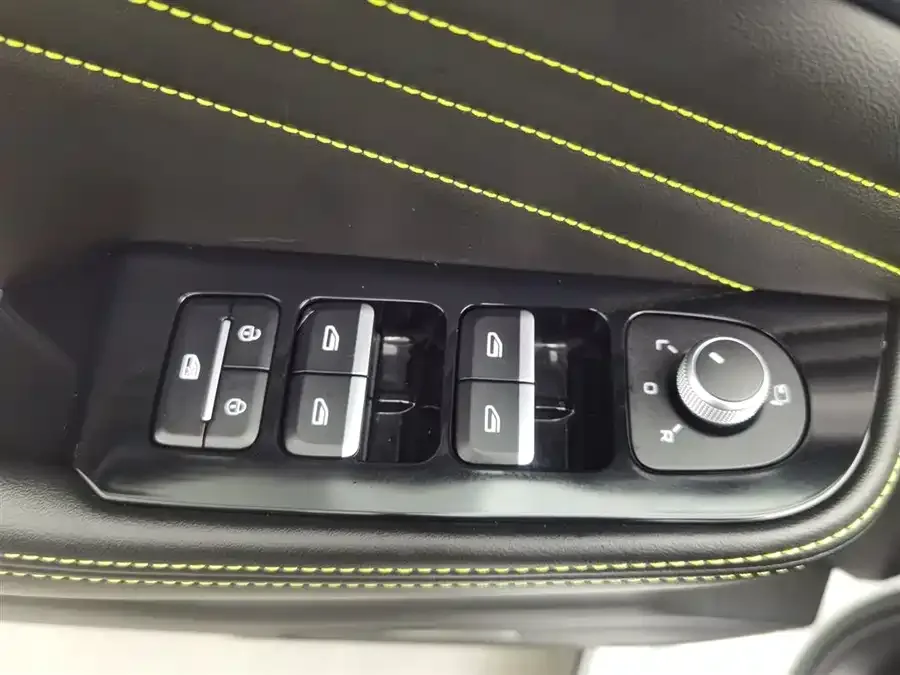 Geely Xingrui Xingrui 2023 1.5TD Kunlun Edition 2024 — миниатюра 3