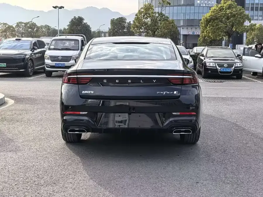 Geely Xingrui Xingrui 2025 Dongfangyao 1.5TD Fuyao Edition 2026 — миниатюра 2