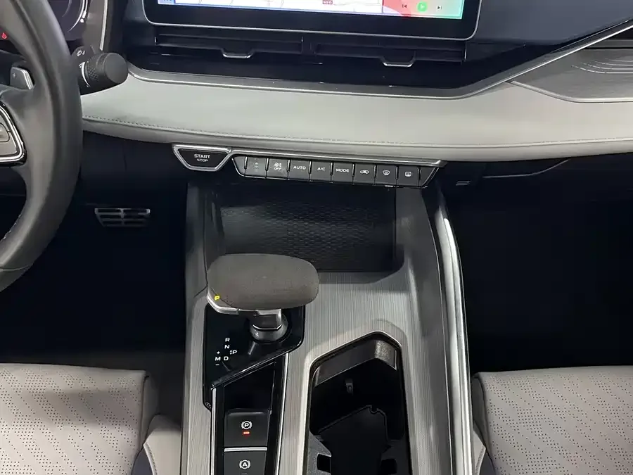 Geely Xingrui Xingrui 2021 Model 2.0TD Premium Edition 2022 — миниатюра 3