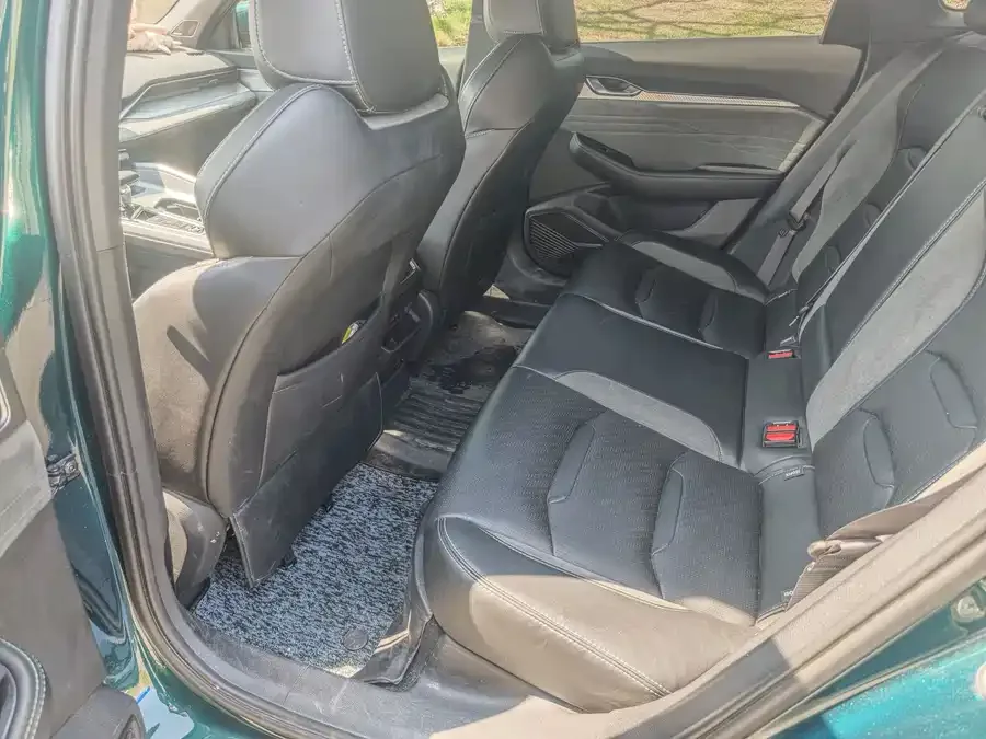 Geely Xingrui Xingrui 2023 2.0TD only available in green version 2023 — миниатюра 3