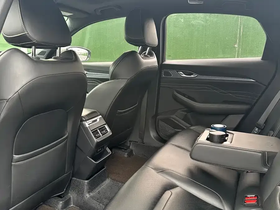 Geely Xingrui Xingrui 2023 1.5TD Fuyao Edition 2023 — миниатюра 3