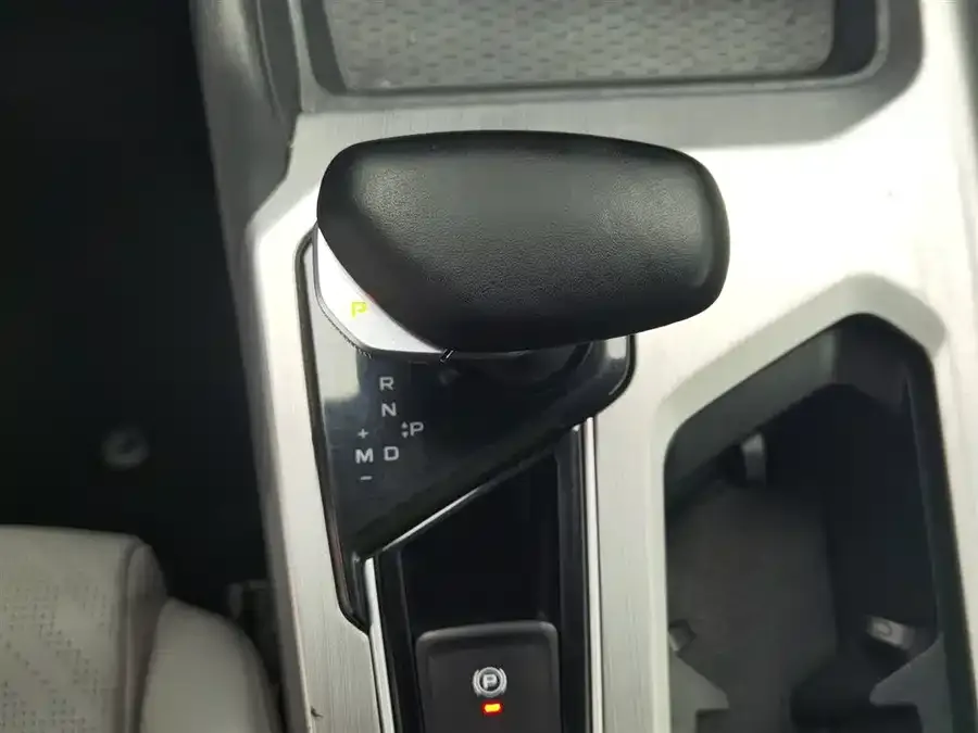 Geely Xingrui Xingrui 2023 2.0TD Premium Edition 2023 — миниатюра 4