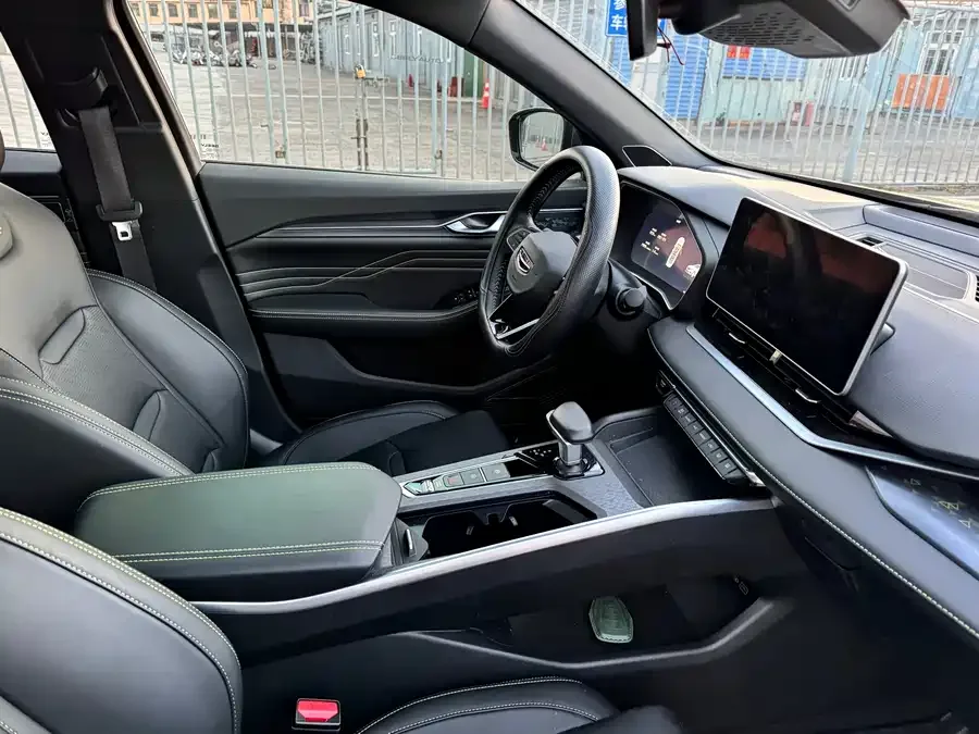 Geely Xingrui Xingrui 2023 1.5TD Kunlun Edition 2024 — миниатюра 3