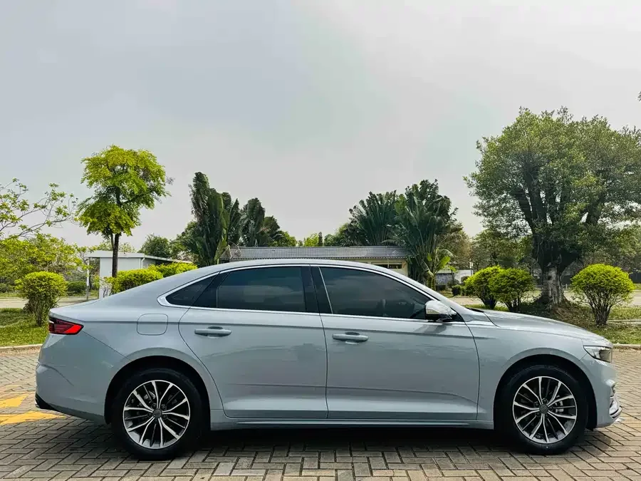 Geely Xingrui Xingrui 2023 1.5TD Fuyao Edition 2024 — миниатюра 5