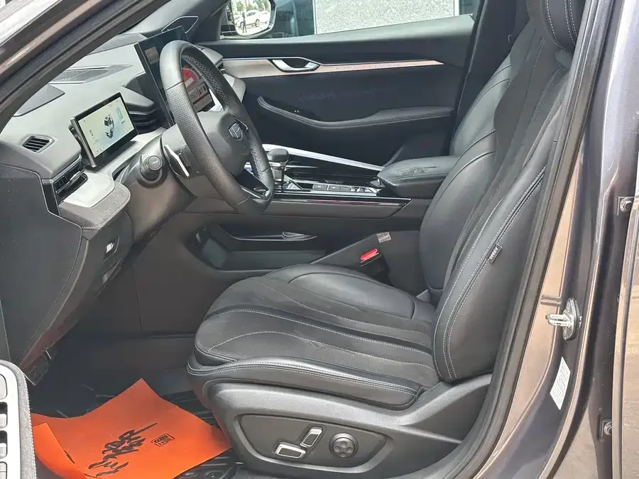 Geely Xingrui Xingrui 2025 Dongfangyao 2.0TD Moon-Watching Edition 2024 — миниатюра 4