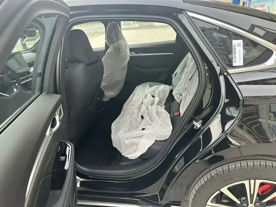 Geely Xingrui Xingrui 2025 Dongfangyao 1.5TD Kunlun Edition 2026 — миниатюра 3
