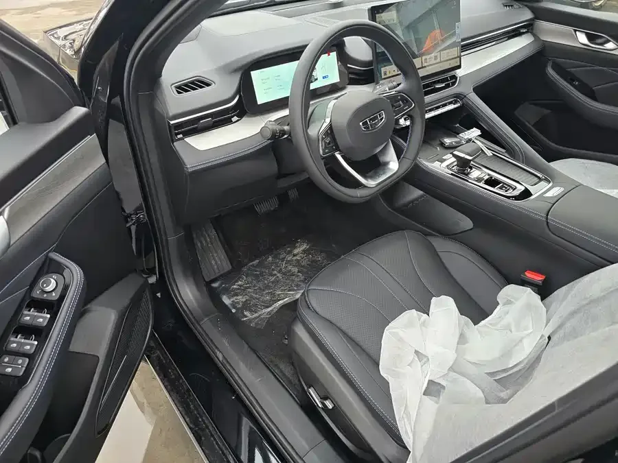 Geely Xingrui Xingrui 2026 Dongfang Yao 1.5TD Kunlun Edition 2026 — миниатюра 3