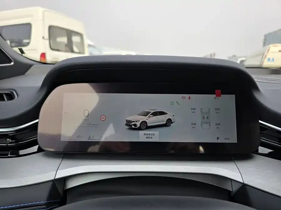 Geely Xingrui Xingrui 2026 Dongfang Yao 1.5TD Kunlun Edition 2026 — миниатюра 4