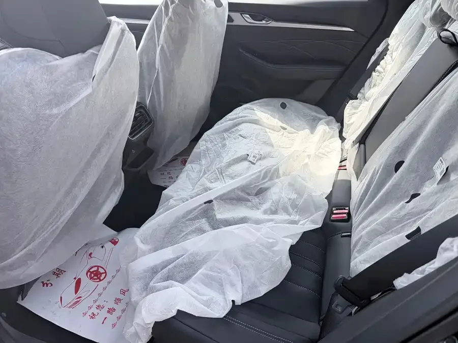 Geely Xingrui Xingrui 2026 Oriental Yao 1.5TD Fuyao Edition 2025 — миниатюра 2