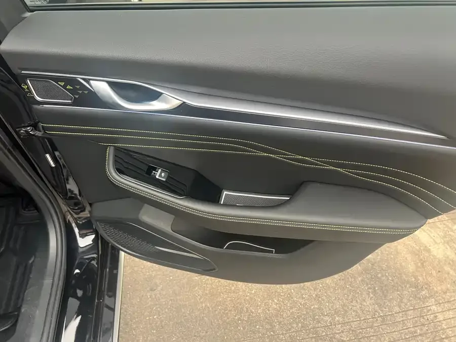 Geely Xingrui Xingrui 2023 1.5TD Kunlun Edition 2024 — миниатюра 4