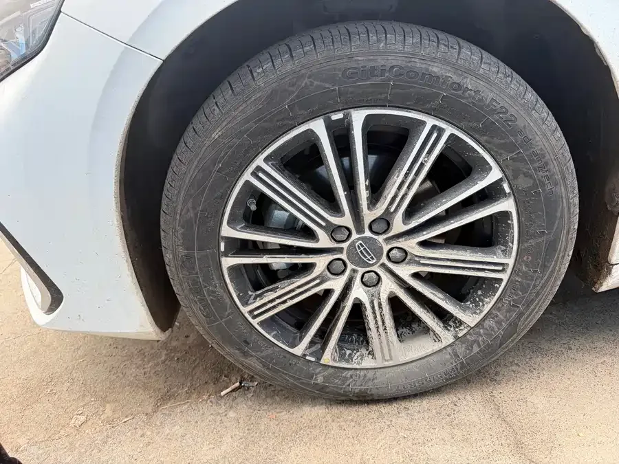 Geely Xingrui Xingrui 2026 Oriental Yao 1.5TD Fuyao Edition 2025 — миниатюра 2