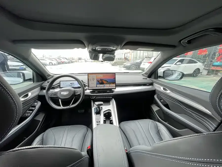 Geely Xingrui Xingrui 2025 Dongfangyao 1.5TD Kunlun Edition 2025 — миниатюра 2