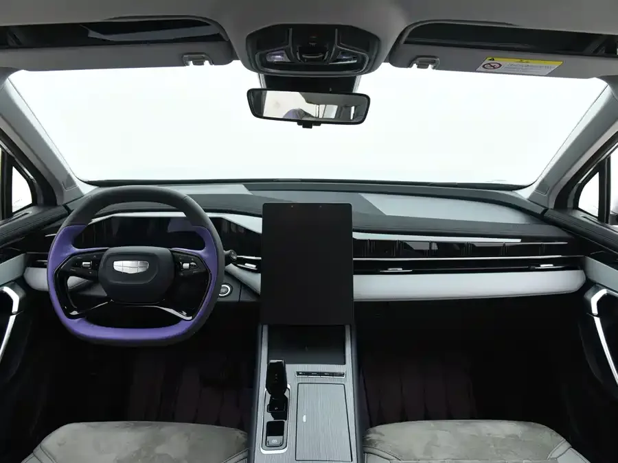 Geely Atlas L Boyue L 2024 1.5TD DCT Premium Edition 2024 — миниатюра 3