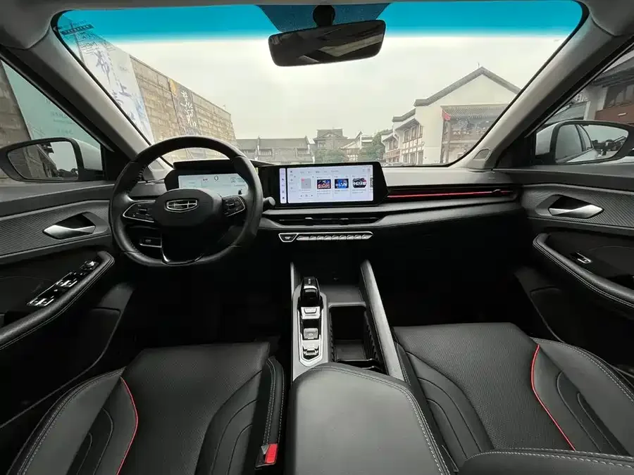 Geely Binrui Binrui 2024 Binrui COOL 1.5T DCT Champion Edition 2025 — миниатюра 3