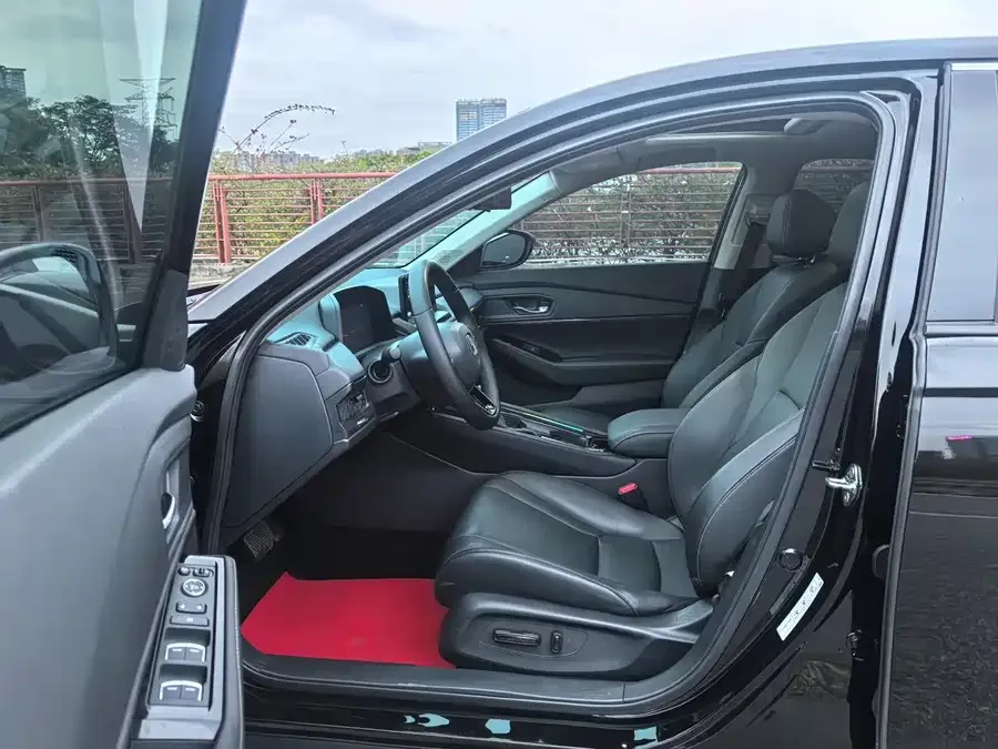 Honda Accord Accord 2023 260TURBO Smart Edition 2023 — миниатюра 2