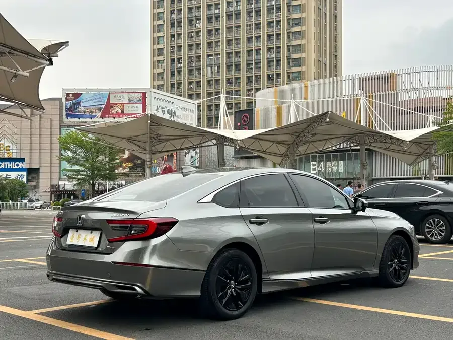 Honda Accord 2022 Accord Hybrid 2.0L Sharp Edition 2023 — миниатюра 2