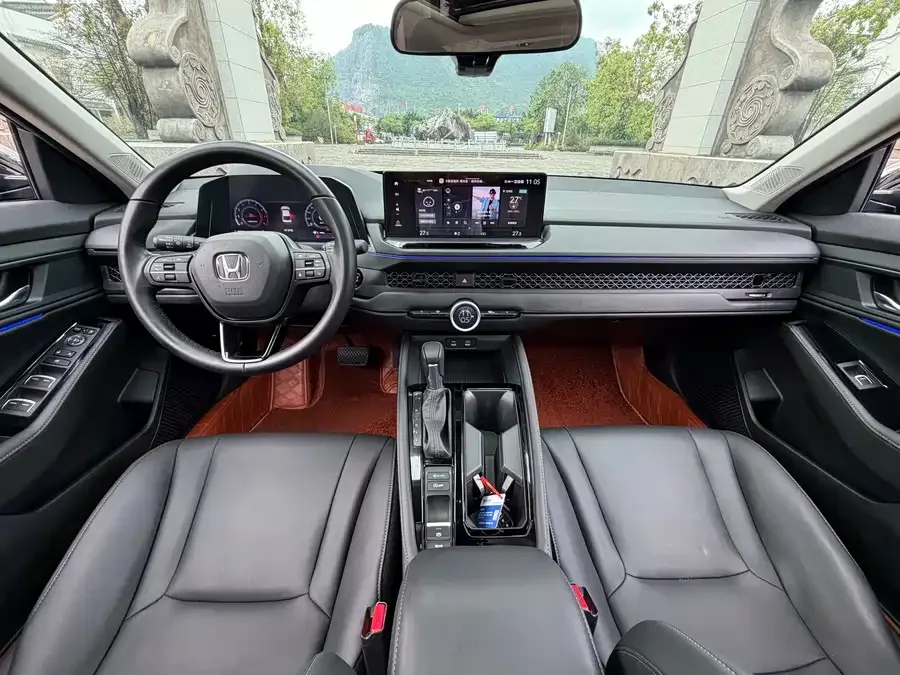 Honda Accord Accord 2023 260TURBO Smart Edition 2023 — миниатюра 4