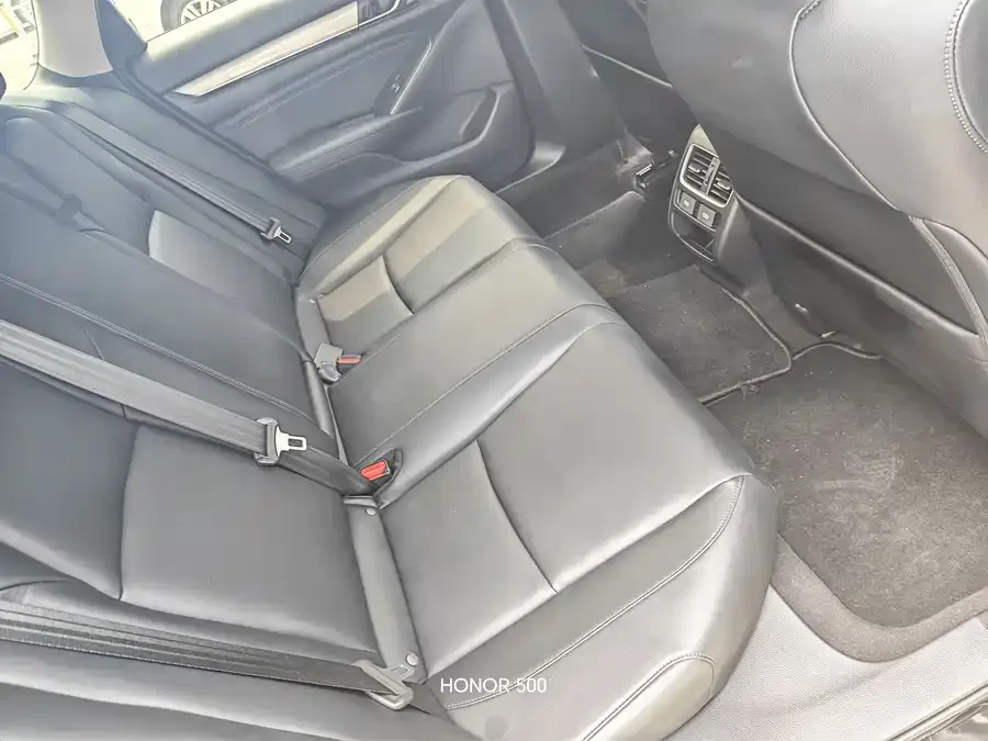 Honda Accord Accord 2022 260TURBO Deluxe Edition 2022 — миниатюра 5