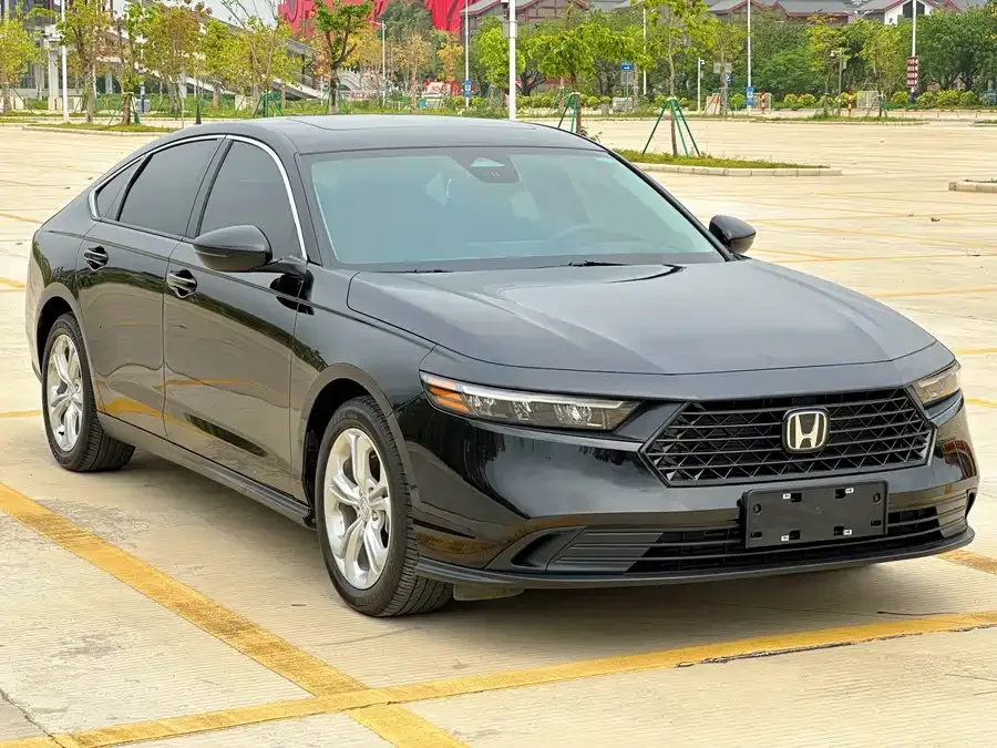 Honda Accord Accord 2023 260TURBO Smart Edition 2023 — миниатюра 3
