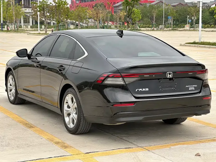Honda Accord Accord 2023 260TURBO Smart Edition 2023 — миниатюра 5