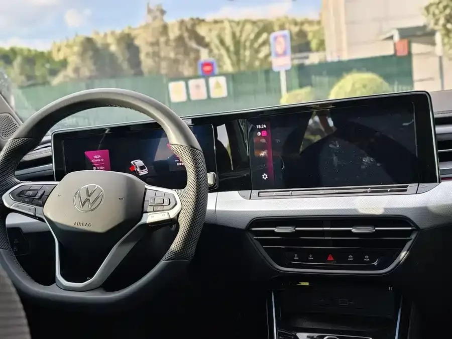 Volkswagen Lamando 2024 Lingdu Lingdu L 280TSI DSG Cool Edition 2024 — миниатюра 5