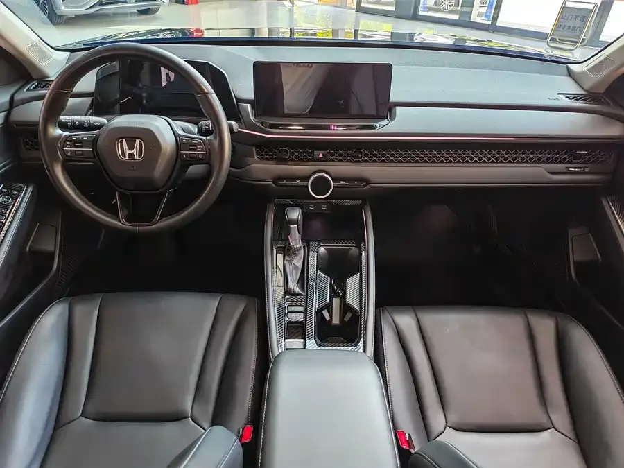 Honda Accord Accord 2023 260TURBO Smart Edition 2023 — миниатюра 5