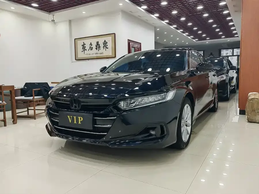 Honda Accord Accord 2022 260TURBO Deluxe Edition 2023 — фото 1, купить с доставкой в Москву