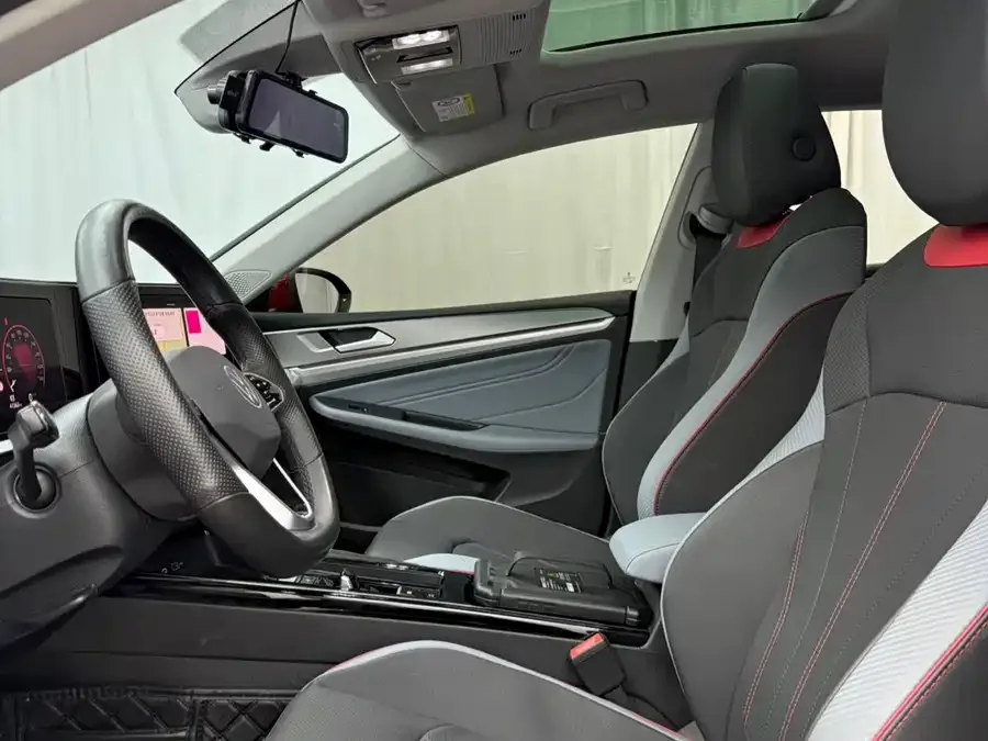 Volkswagen Lamando 2022 Lingdu Lingdu L 280TSI DSG Cool Edition 2022 — миниатюра 5