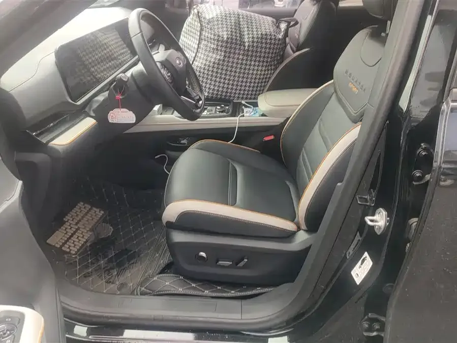 Ford Lingrui 2022 EcoBoost 170 Sport 2022 — миниатюра 3