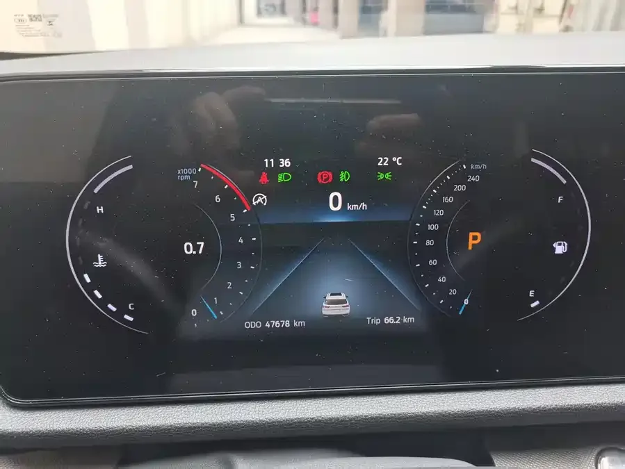 Ford Lingrui Lingrui 2023 EcoBoost 170 Galaxy Edition 2023 — миниатюра 3