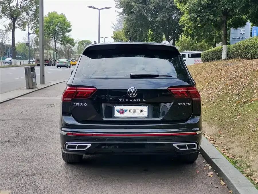 Volkswagen Tiguan L Tiguan L 2023 330TSI Automatic 2WD R-Line Enjoy Edition 2023 — миниатюра 2