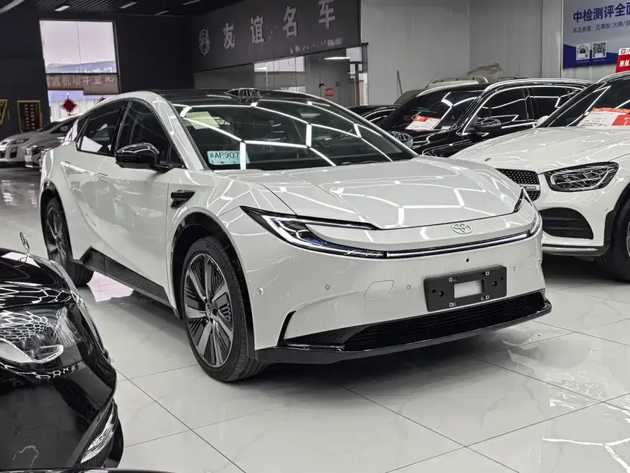Toyota BZ Toyota bZ5 2025 550 PRO Smart Edition 2026 — миниатюра 3