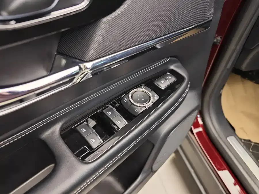 Lincoln Adventurer Adventurer 2021 2.0T two-wheel drive exclusive edition 2022 — миниатюра 5