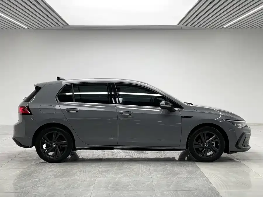 Volkswagen golf Golf 2023 facelift 280TSI DSG R-Line Lite 2024 — миниатюра 4