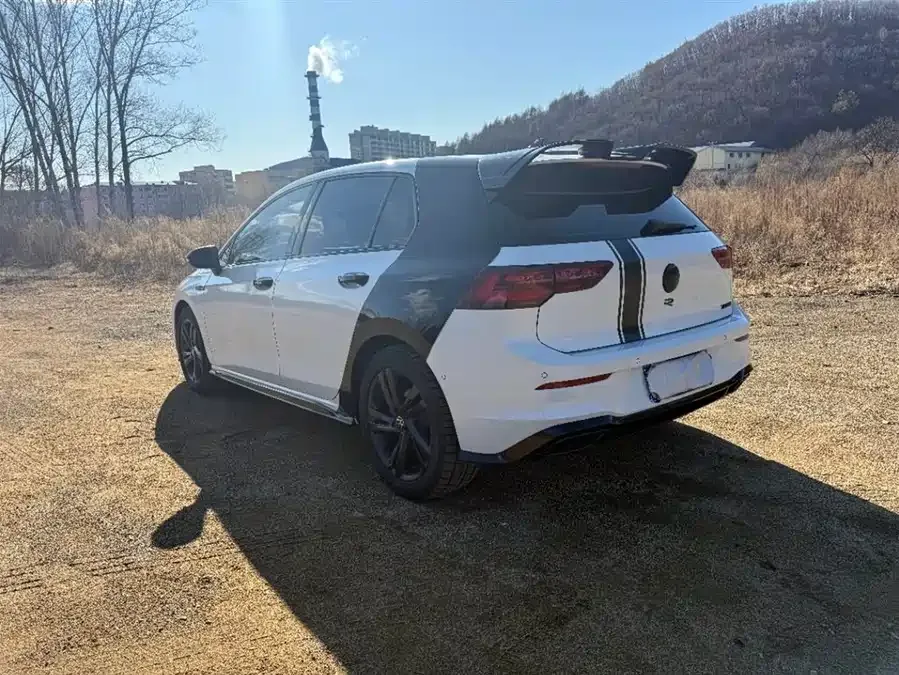 Volkswagen golf Golf 2023 280TSI DSG R-Line Lite 2023 — миниатюра 2