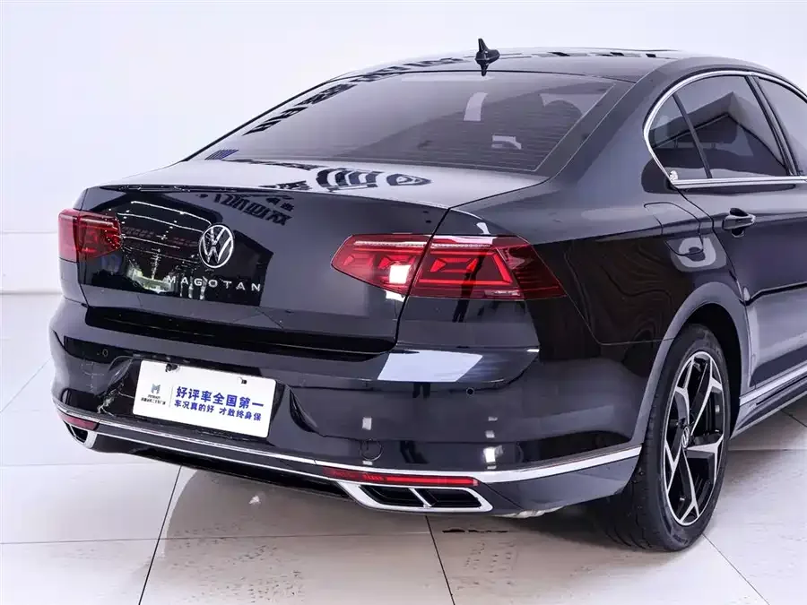 Volkswagen Magotan Magotan 2023 2 million commemorative edition 330TSI DSG luxury model 2023 — миниатюра 4
