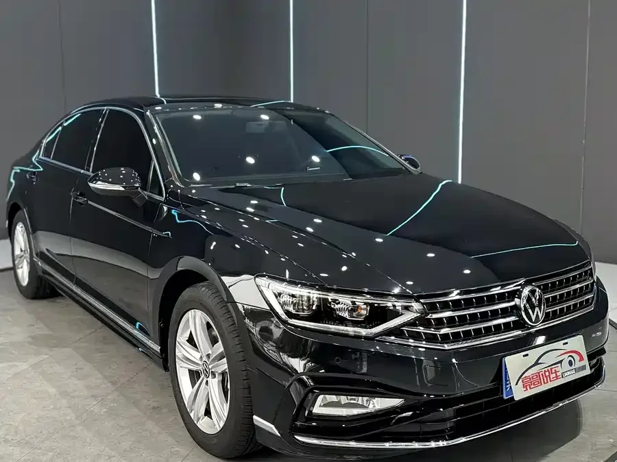 Volkswagen Magotan Magotan 2024 2 million units public enjoyment model 280TSI DSG comfort model 2025 — миниатюра 3