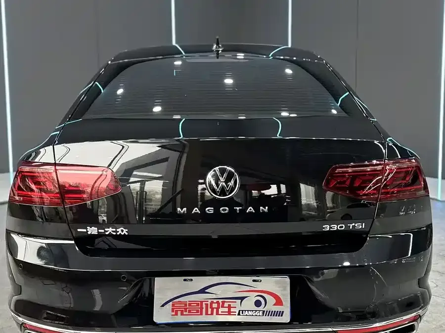 Volkswagen Magotan Magotan 2024 2 million units public enjoyment model 280TSI DSG comfort model 2025 — миниатюра 4